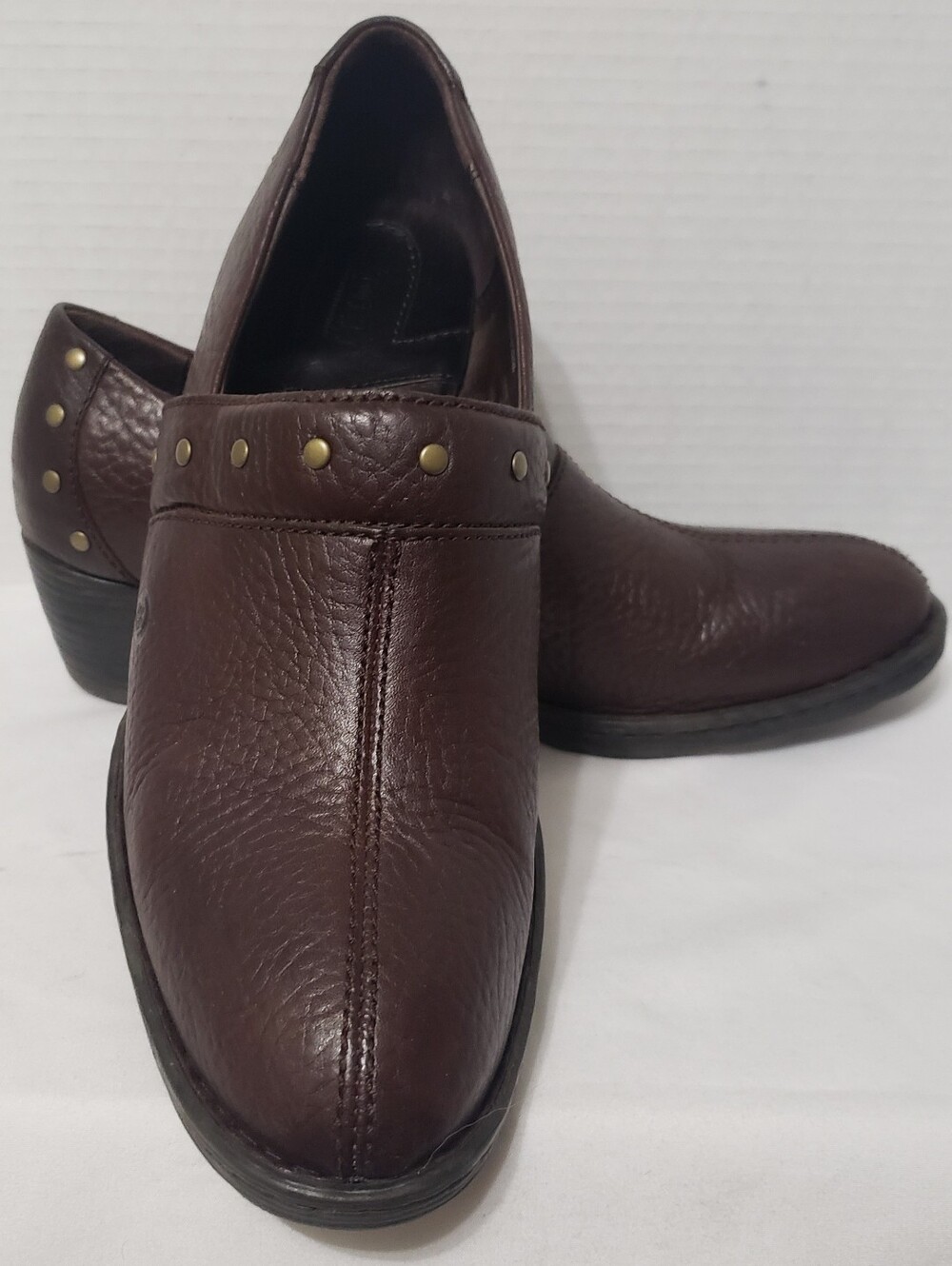 BOC Born Concept Naida Studded Heeled Clogs Shoes Size 9.0 Brown Leather